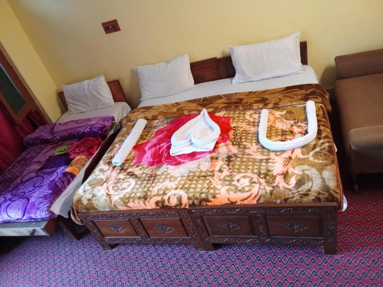 Kashmir Hill Town Hotel Srinagar  Luaran gambar