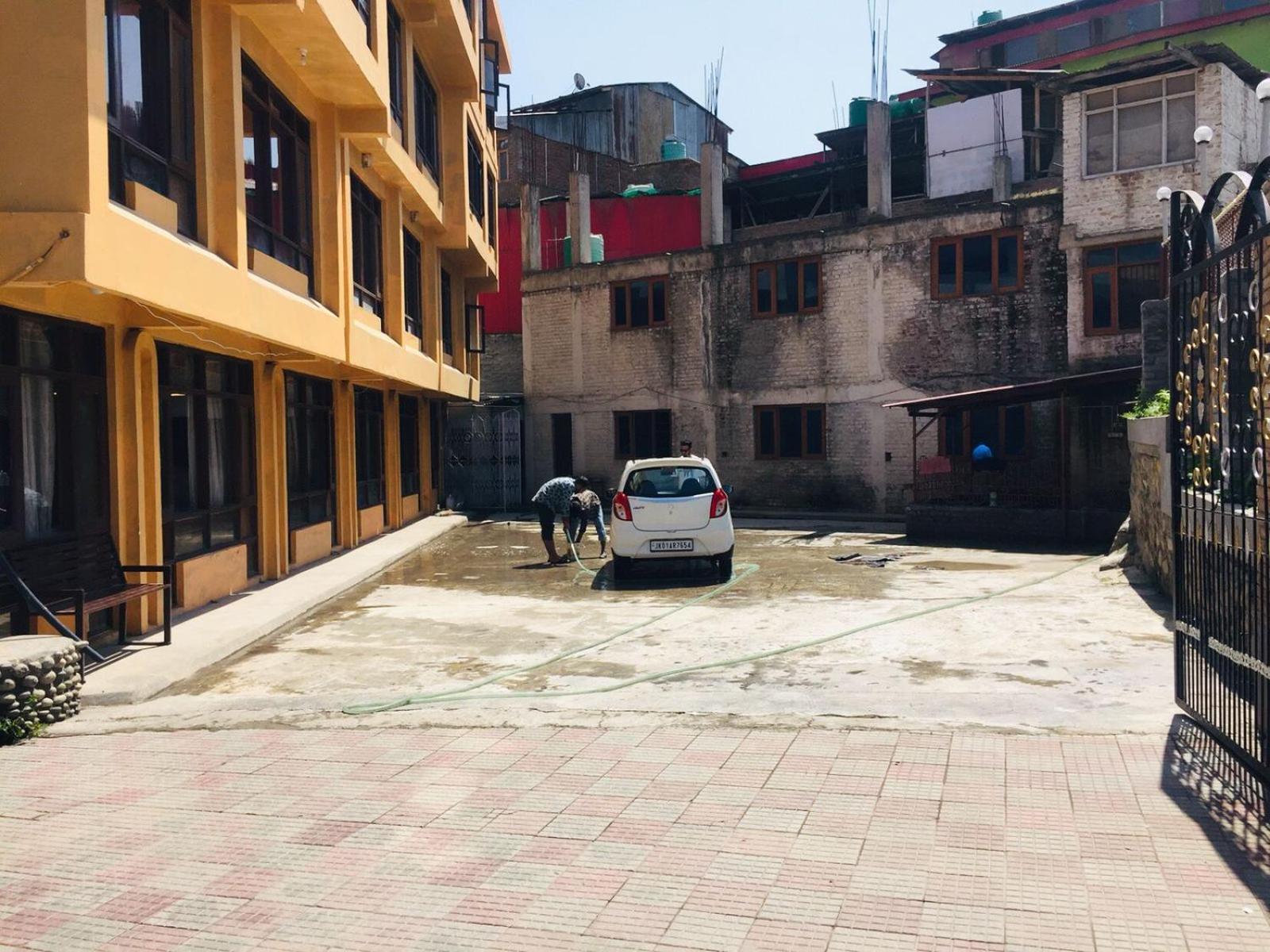 Kashmir Hill Town Hotel Srinagar  Luaran gambar